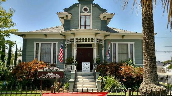 Historical Glass Museum