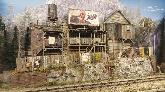 The Suncoast Center for Fine Scale Modeling