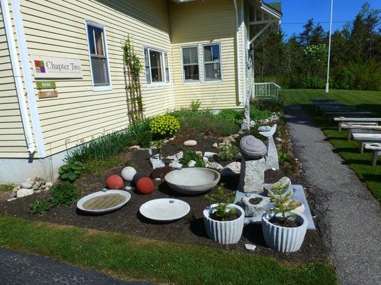 Chapter Two Art Gallery