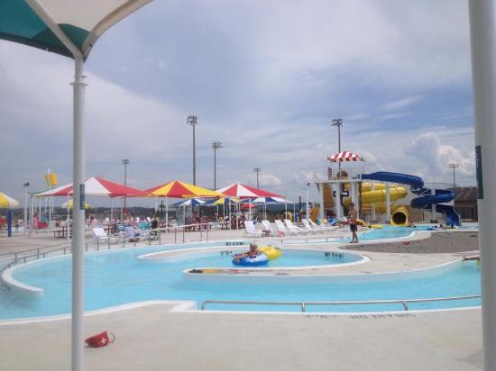 Clarksville Aquatic Center