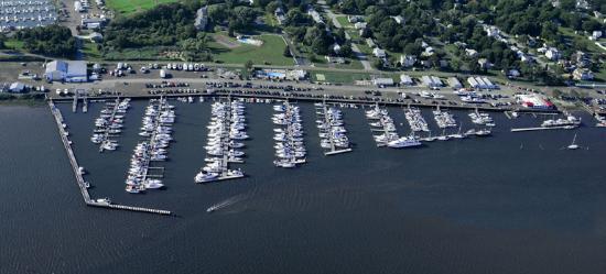 Cedar Island Marina