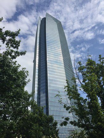 Devon Energy Center Rotunda