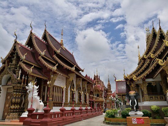 Wat Saen Mueang Ma Luang