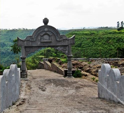 Rajpuri Caves