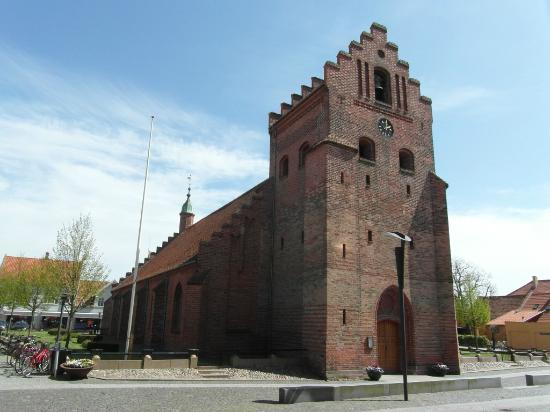 St Lawrence Church