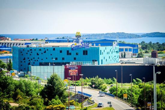 Dalmare Shopping Center