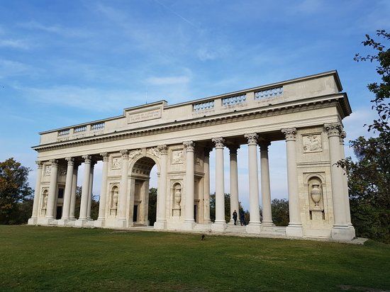 Kolumnady na Reistna