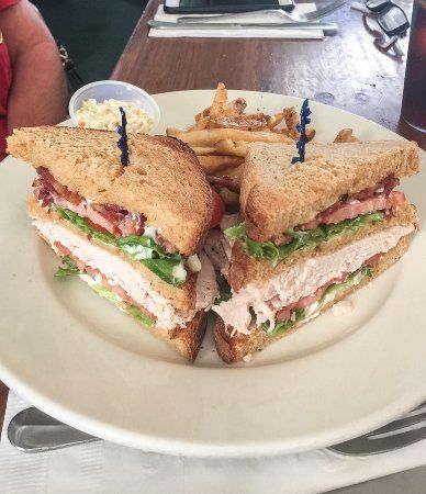 158 Main Restaurant & Bakery