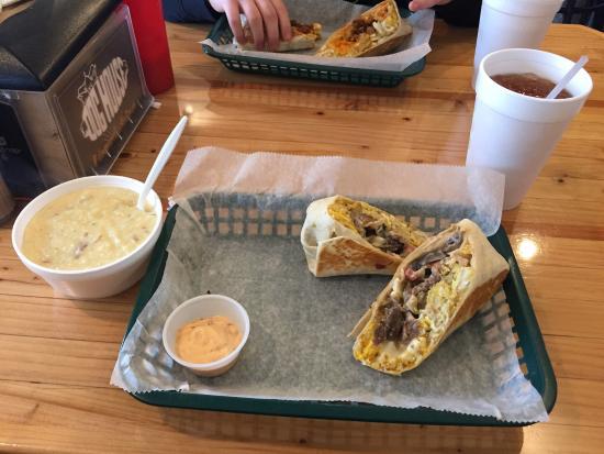 Dog House Deli