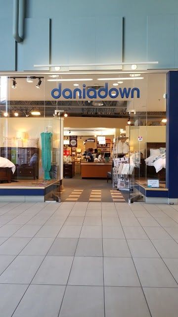 Semiahmoo Shopping Centre