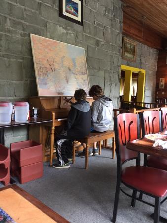 Valle de Bravo Mexican Grill