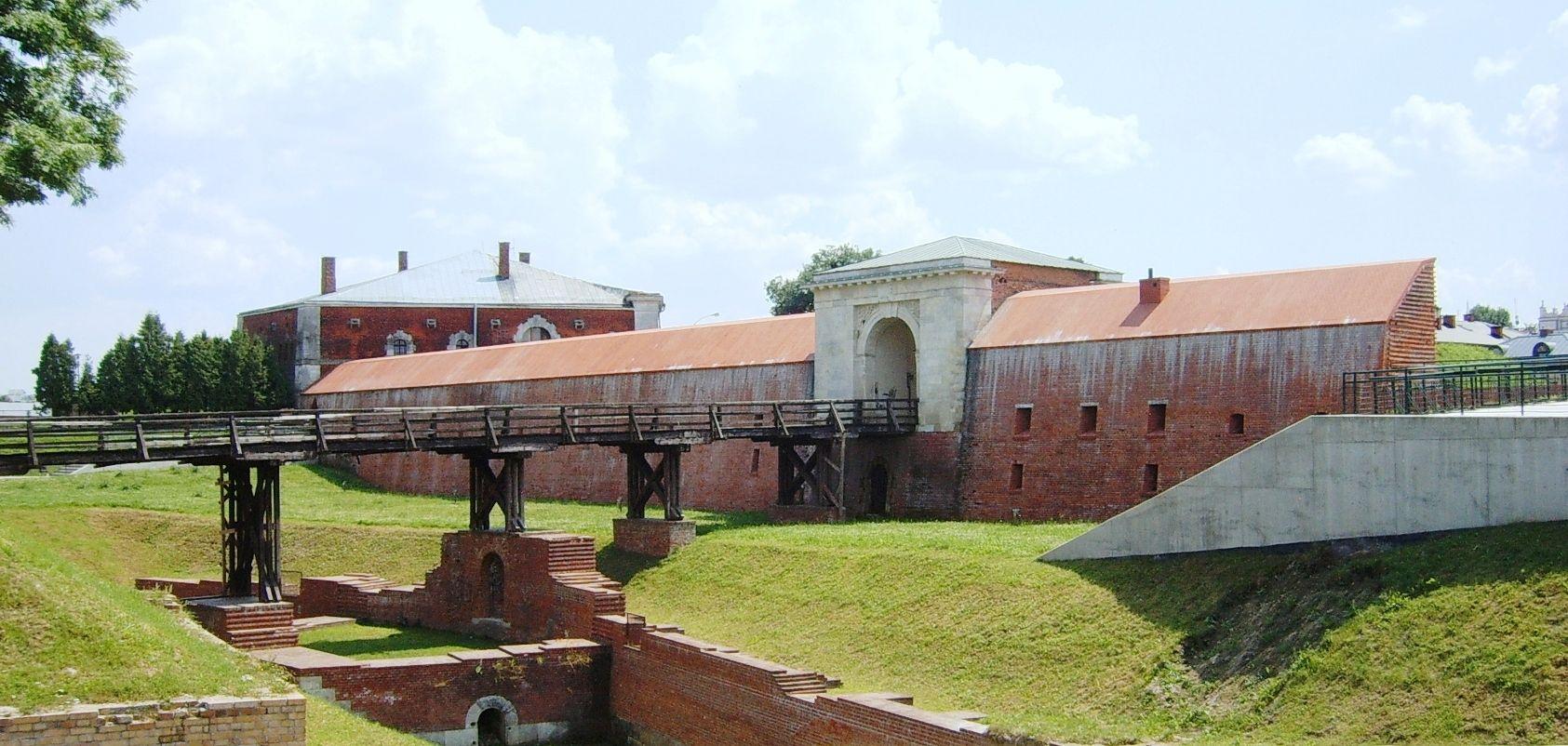 The New Lublin Gate