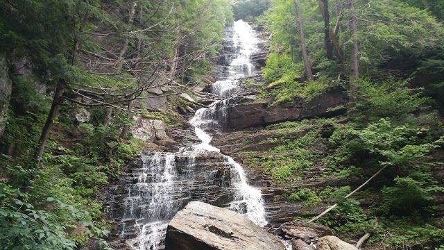 Lye Brook Falls Trailhead
