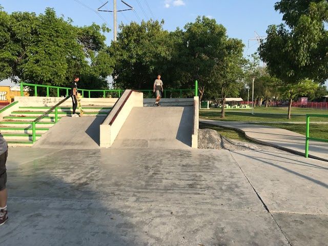 Parque Lineal Escobedo