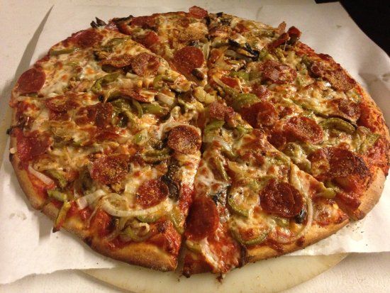 Dino's Pizza