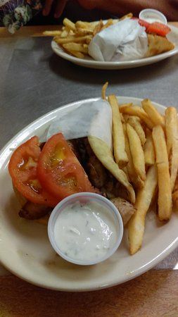 Pete's Gyros Place