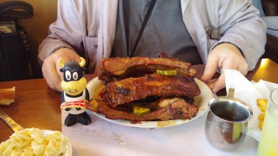 Dr. Hogly Wogly's Tyler Texas Bar-B-Que