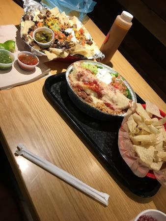 Willy's Mexicana Grill