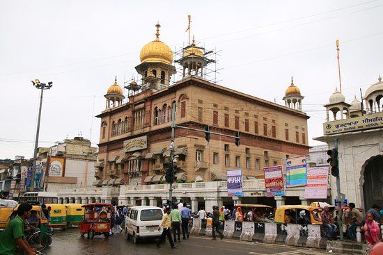 Gurudwara Sis Ganj Sahib