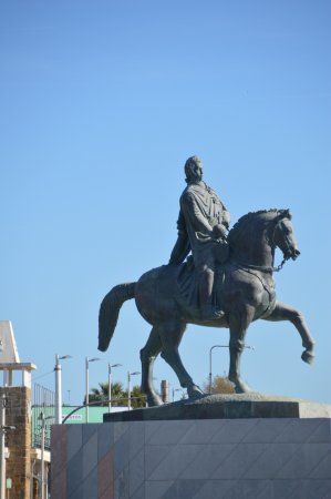 Estátua Equestre de D. João VI