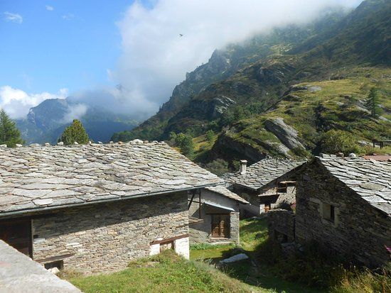 Le Meridiane di Bellino Itinerario Gnomonico