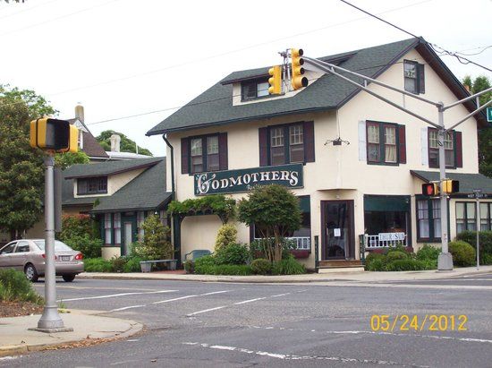Godmother's Restaurant