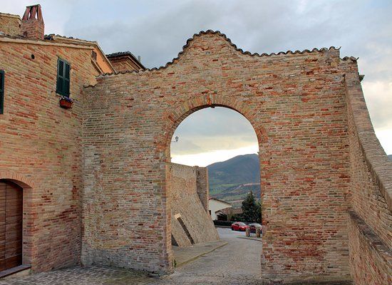 Castello di Piticchio