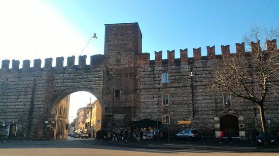 Mura Comunali di Verona