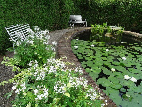 De Theetuin van Weesp op Bastion Bakkerschans uit 1674