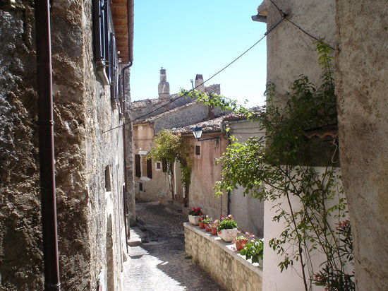 Centro Storico di Castel Del Monte