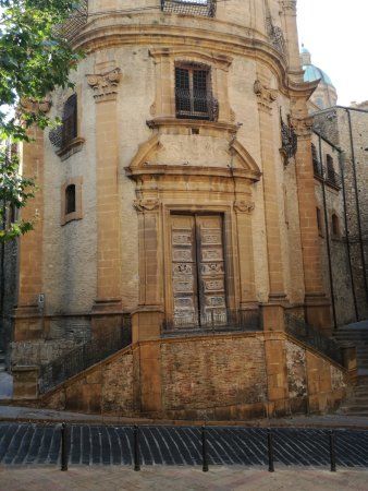 Chiesa e Convento di S. Anna