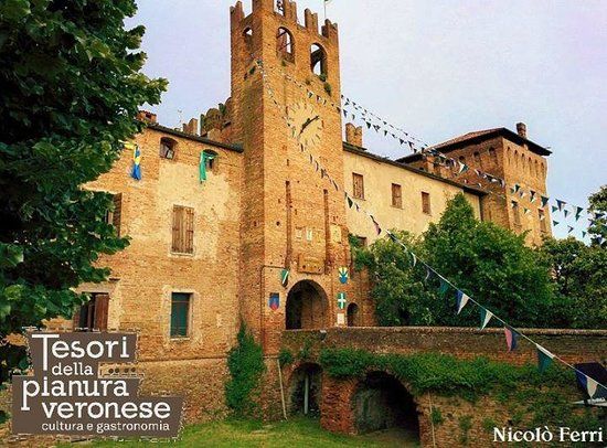 Castello di Sanguinetto