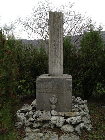 Cippo Granatieri di Sardegna