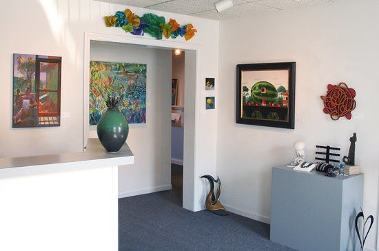 Art 3 Gallery