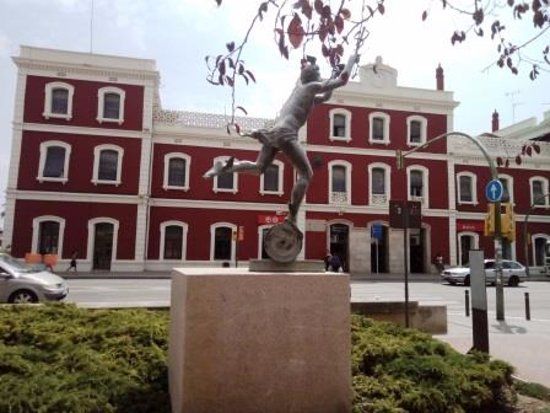Monumento a Miquel Biada i Bunyol