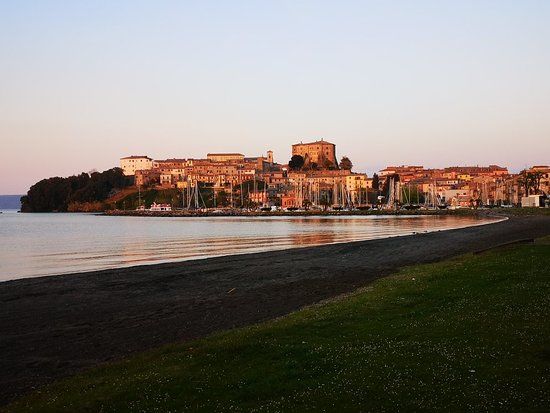 Centro Storico Di Capodimonte
