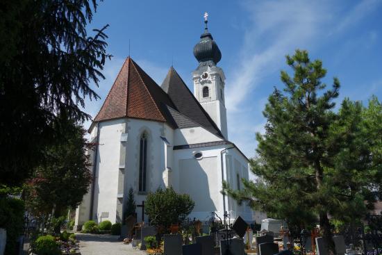 Pfarrkirche St. Georgen im Attergau