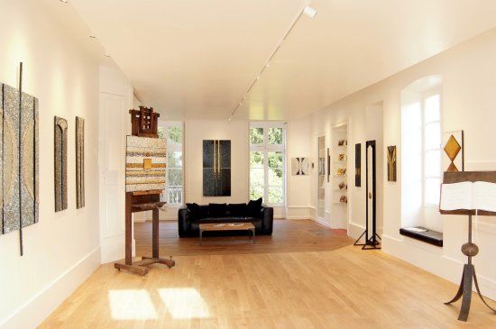 Galerie D'Art. Elaine M Goodwin