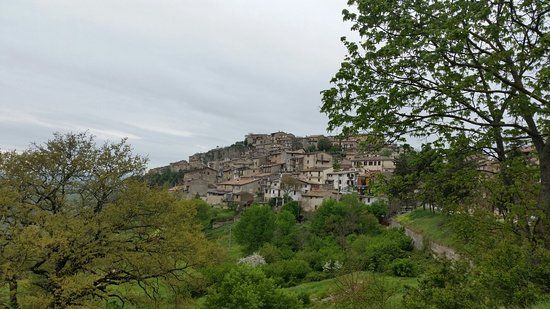 Borgo di Pietrasecca