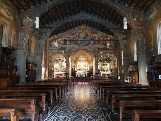 Santuario della Madonna delle Lacrime