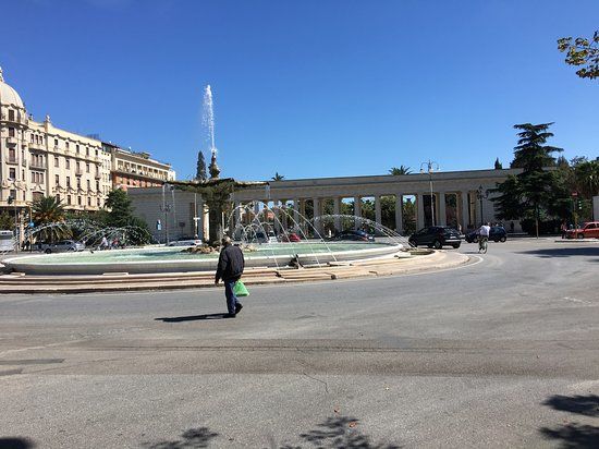 Piazza Camillo Benso di Cavour