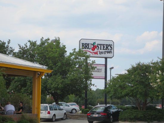 Bruster's Real Ice Cream
