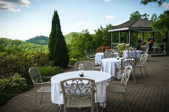 The Table at Crestwood