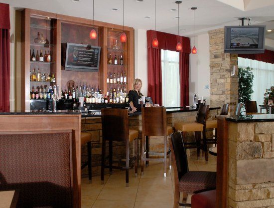 Harv's Sports Bar & Grill