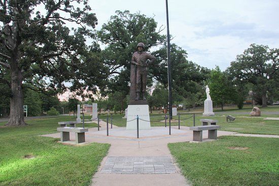 Omar Nelson Bradley Statue