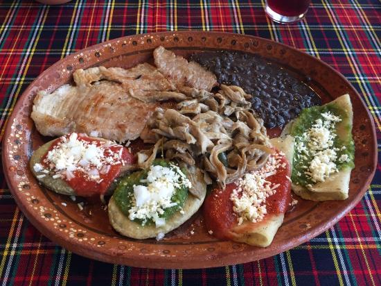 Restaurante Yoloxochitl