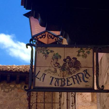 La Taberna