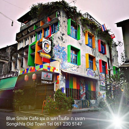 Blue Smile Cafe