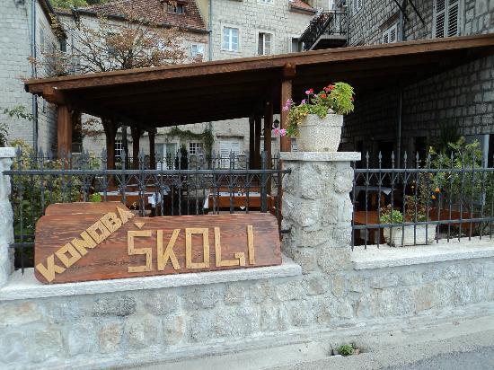 Konoba Skolji