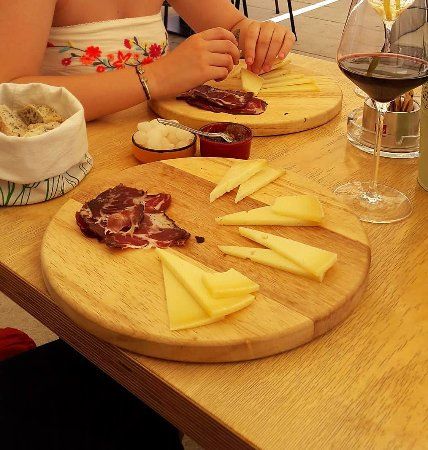 Trapula Wine & Cheese Bar